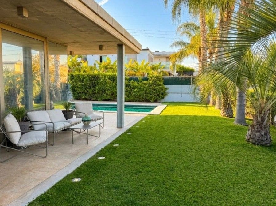 Chalet de 6 habitaciones en Bétera en venta con piscina garaje - 1.650.000 € (Ref: 9811247)