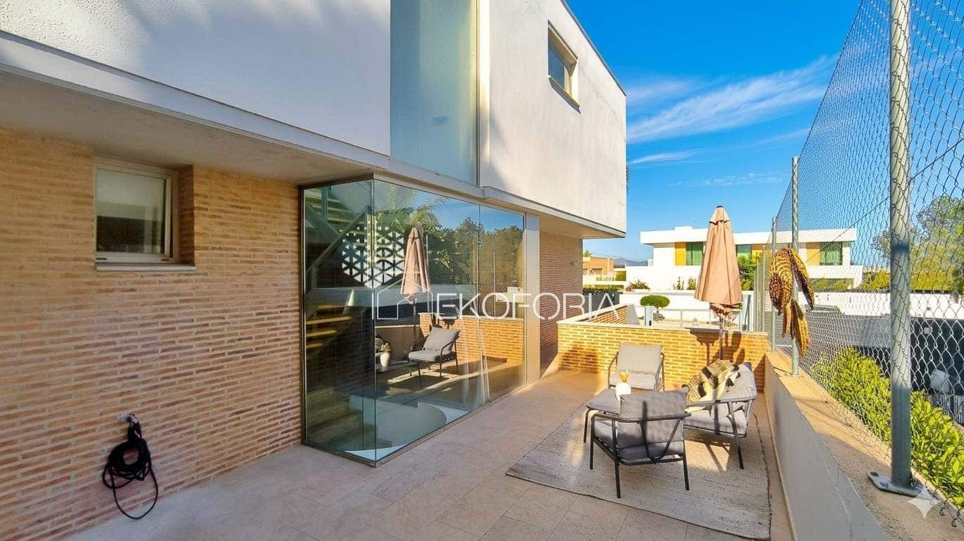 Chalet de 6 habitaciones en Bétera en venta con piscina garaje - 1.650.000 € (Ref: 9811247)