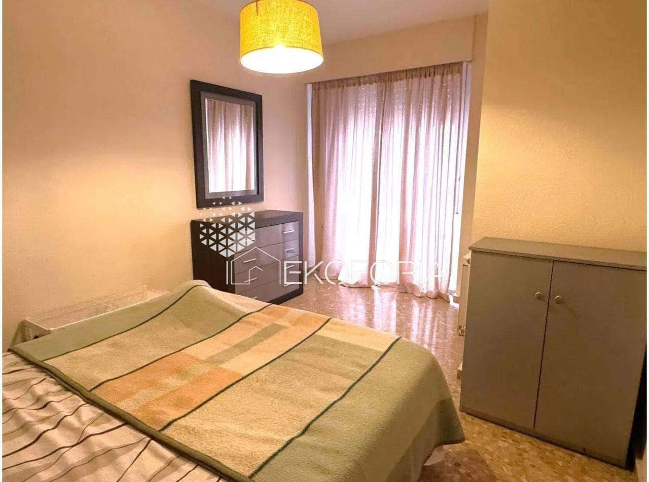 4 sovrum Lägenhet till salu i Valencia stad - 320 000 € (Ref: 9811253)