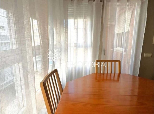 4 sovrum Lägenhet till salu i La Raiosa, Valencia stad - 320 000 € (Ref: 9811253)