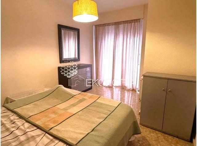 4 sovrum Lägenhet till salu i La Raiosa, Valencia stad - 320 000 € (Ref: 9811253)