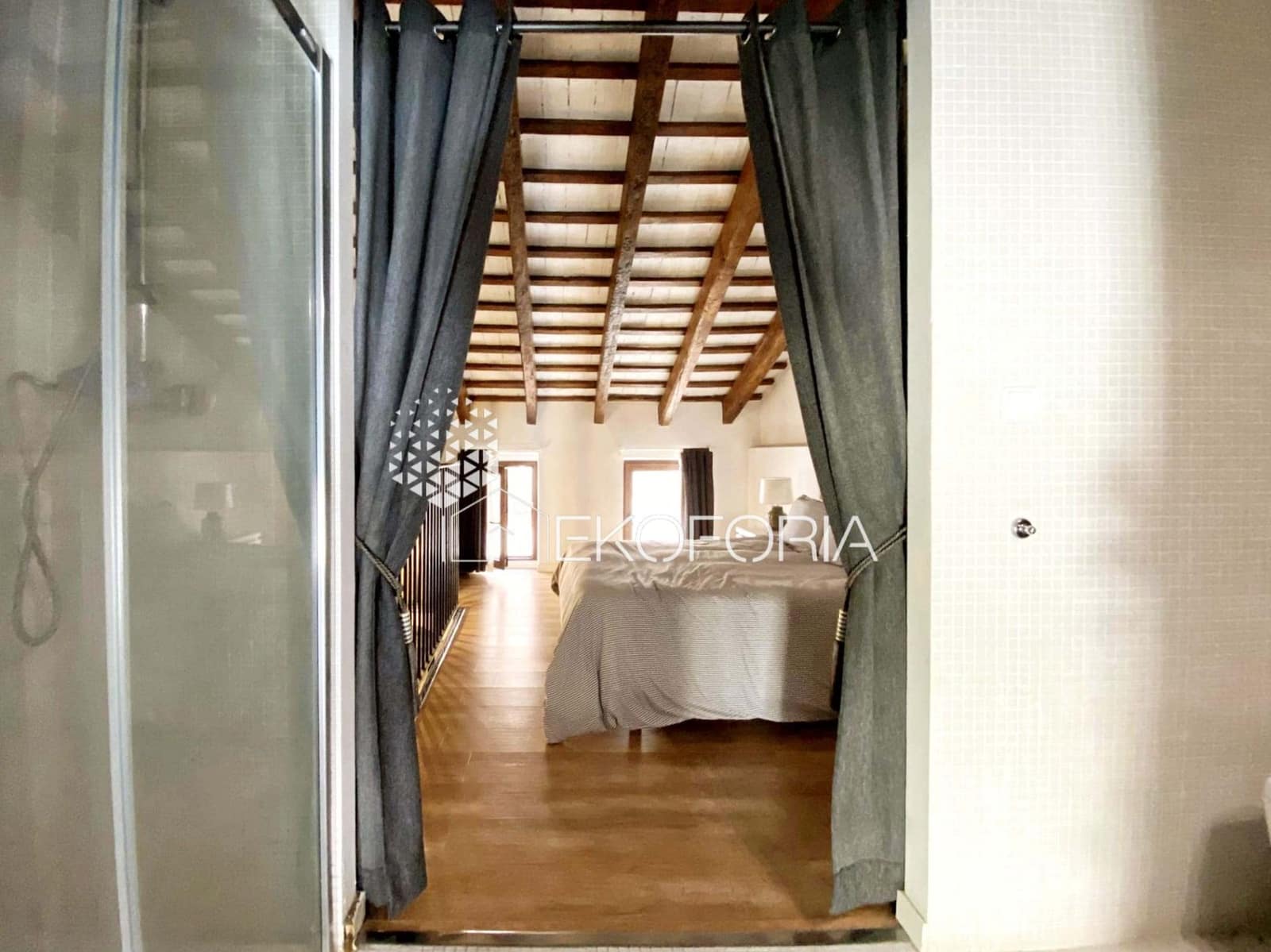 Pareado de 1 habitación en València ciudad en venta - 330.000 € (Ref: 9819915)