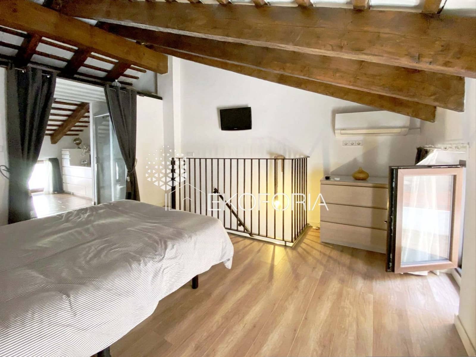 Pareado de 1 habitación en València ciudad en venta - 330.000 € (Ref: 9819915)