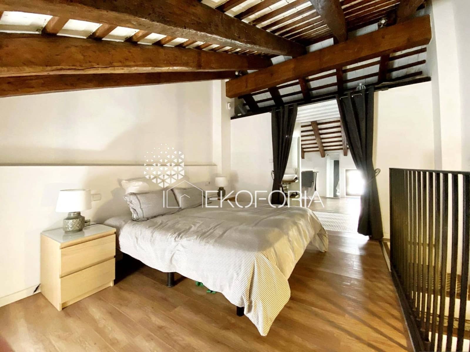 Pareado de 1 habitación en València ciudad en venta - 330.000 € (Ref: 9819915)