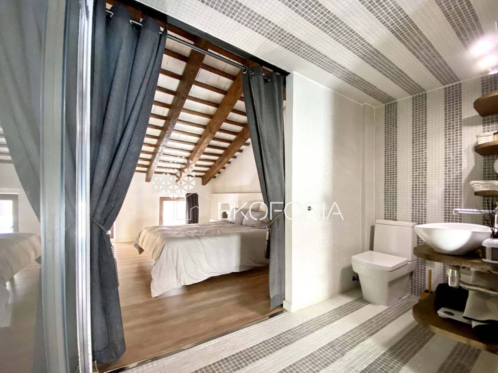 Pareado de 1 habitación en València ciudad en venta - 330.000 € (Ref: 9819915)