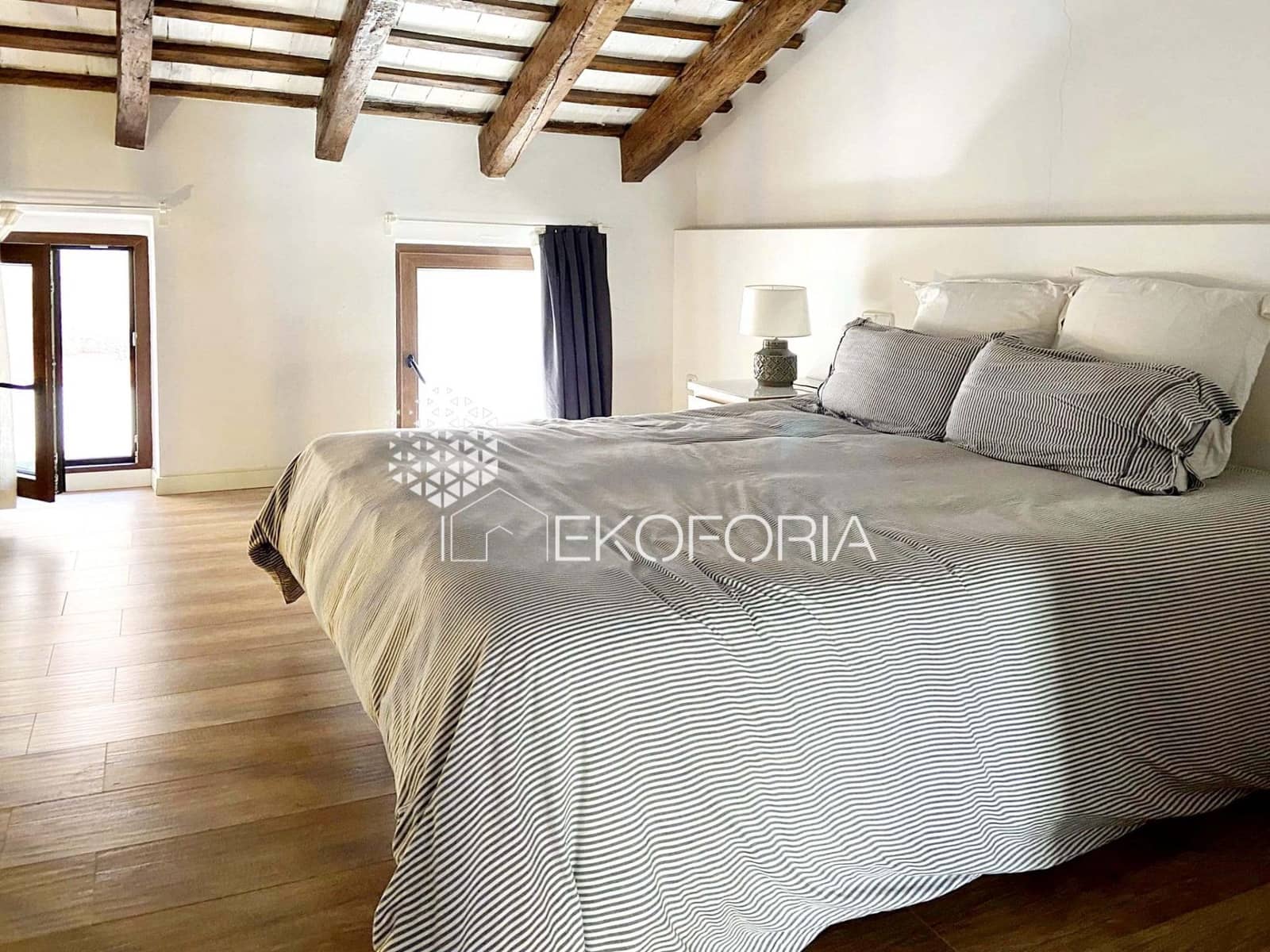 Pareado de 1 habitación en València ciudad en venta - 330.000 € (Ref: 9819915)