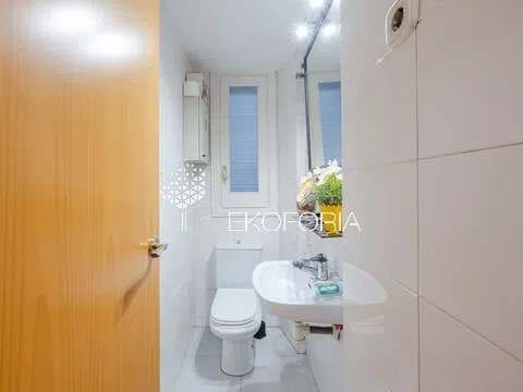 Pareado de 4 habitaciones en Rocafort en venta con piscina garaje - 600.000 € (Ref: 9828278)