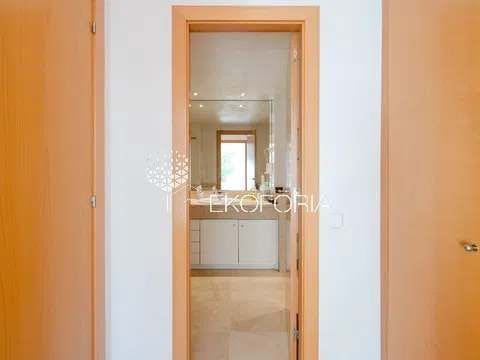 Pareado de 4 habitaciones en Rocafort en venta con piscina garaje - 600.000 € (Ref: 9828278)