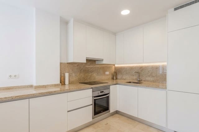 Pareado de 4 habitaciones en Rocafort en venta con piscina garaje - 600.000 € (Ref: 9828278)