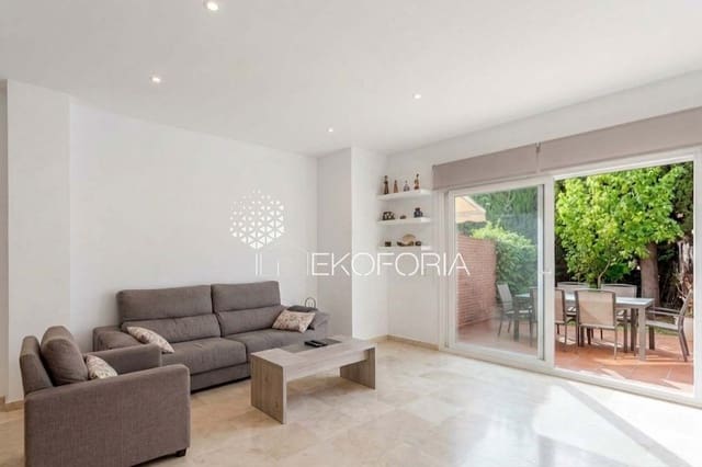 4 sovrum Semi-fristående Villa till salu i Rocafort med pool garage - 600 000 € (Ref: 9828278)