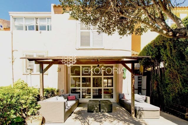 Pareado de 5 habitaciones en Rocafort en venta con garaje - 600.000 € (Ref: 9838910)