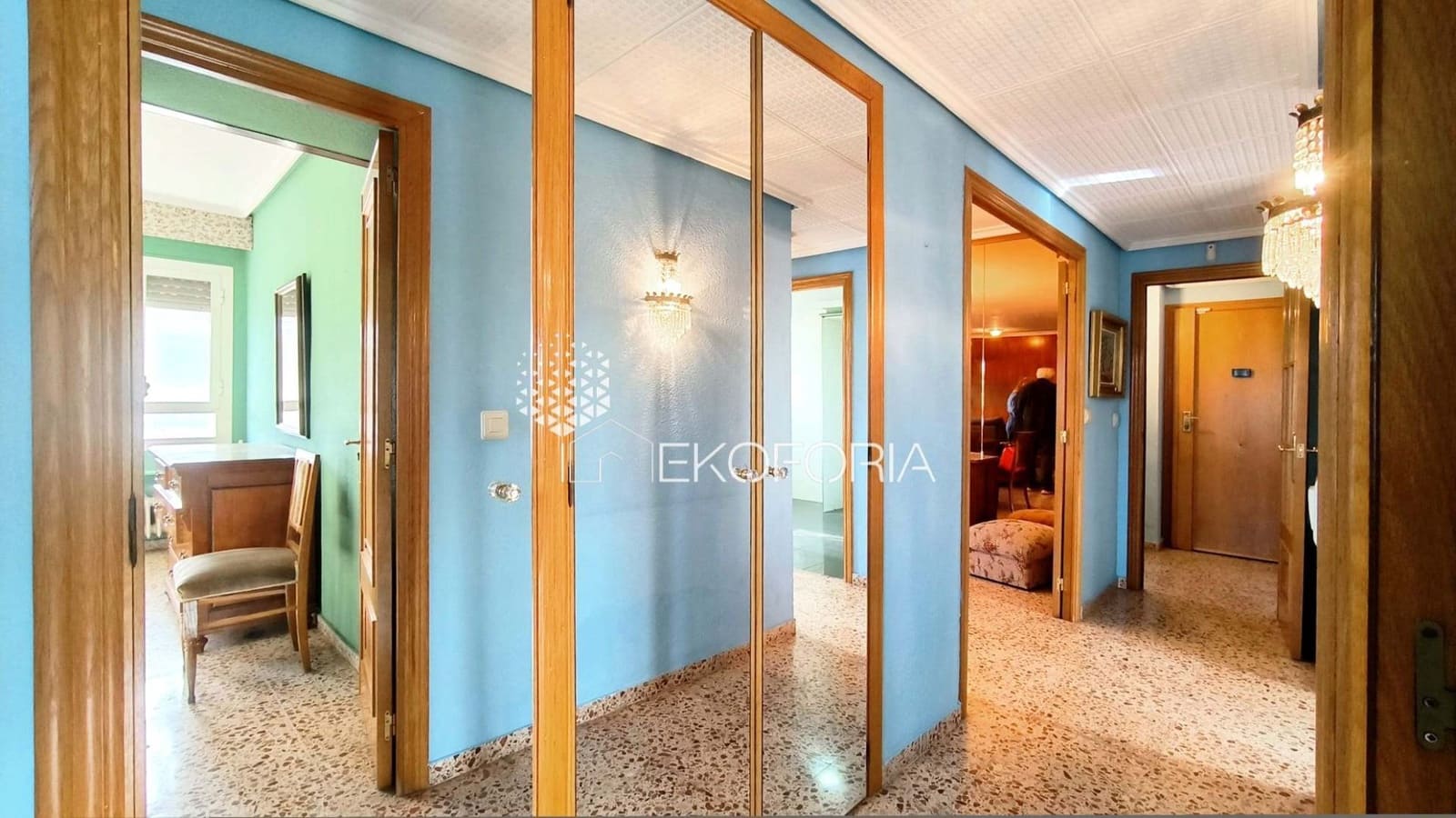 3 slaapkamer Flat te koop in Valencia stad met garage - € 340.000 (Ref: 9854930)