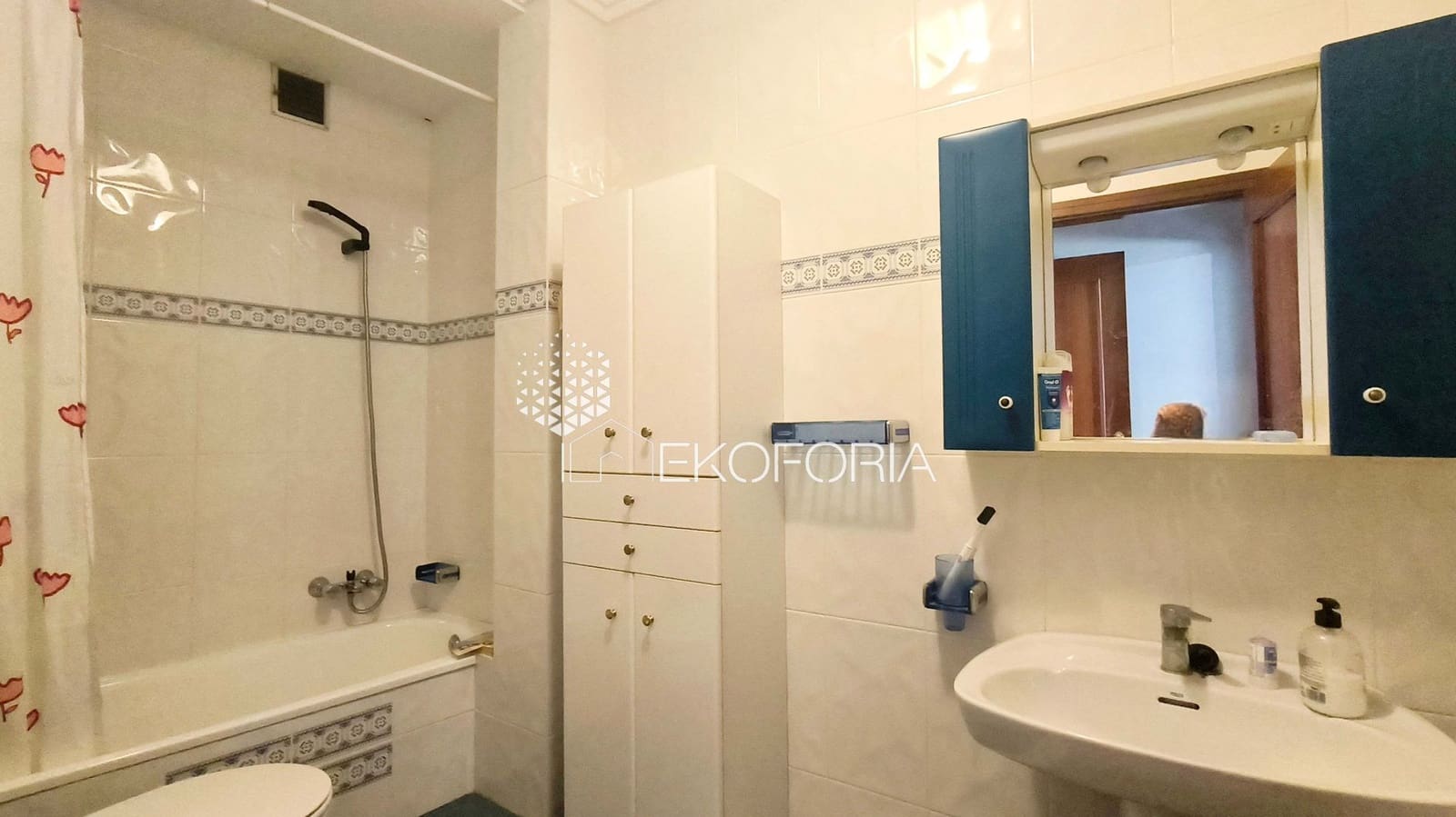 6 bedroom Townhouse for sale in Benifaraig with garage - € 498,000 (Ref: 9884024)