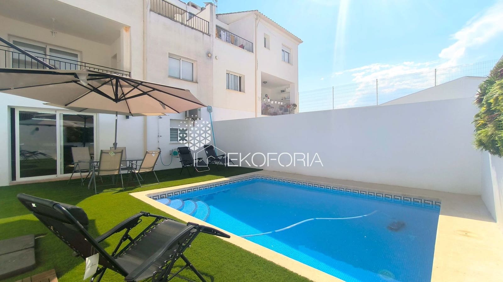 3 soveværelse Semi-Rækkehus til salg i Beneixida med swimmingpool garage - € 375.000 (Ref: 9951030)