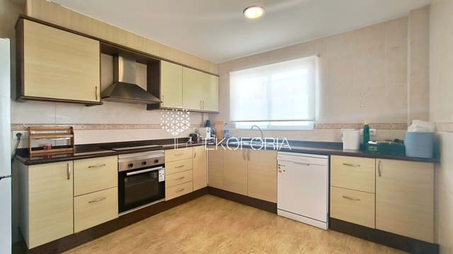 3 bedroom Semi-detached Villa for sale in Beneixida with pool garage - € 375,000 (Ref: 9951030)