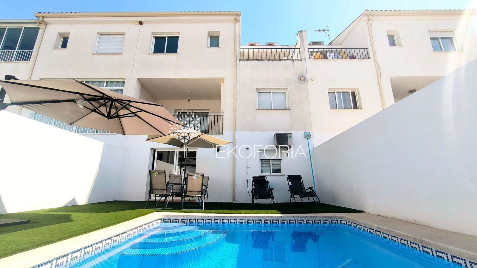 3 soveværelse Semi-Rækkehus til salg i Beneixida med swimmingpool garage - € 375.000 (Ref: 9951030)