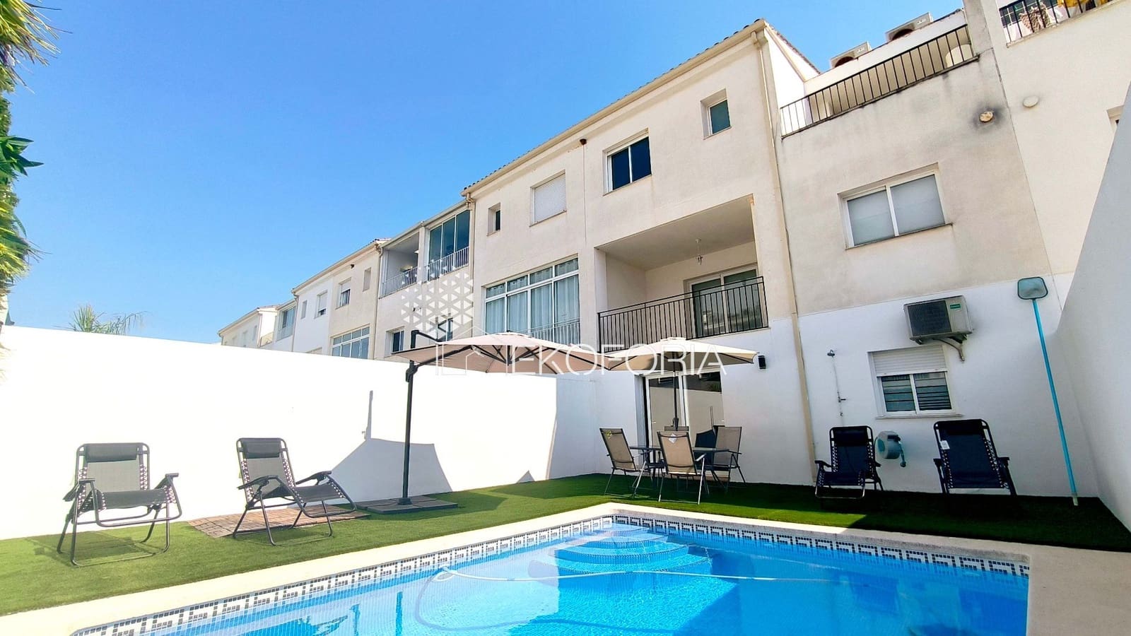 3 soveværelse Semi-Rækkehus til salg i Beneixida med swimmingpool garage - € 375.000 (Ref: 9951030)