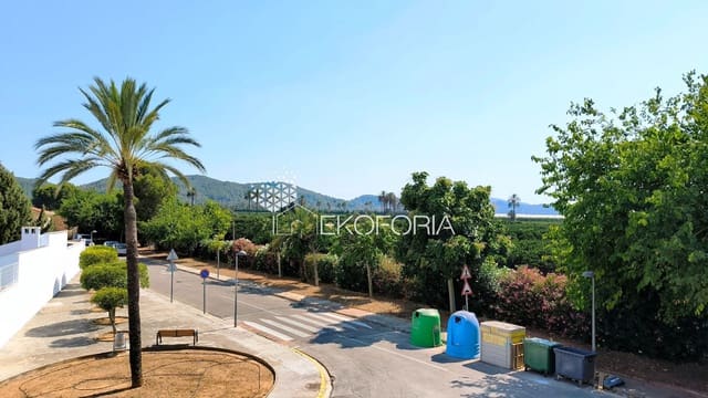 3 bedroom Semi-detached Villa for sale in Beneixida with pool garage - € 375,000 (Ref: 9951030)