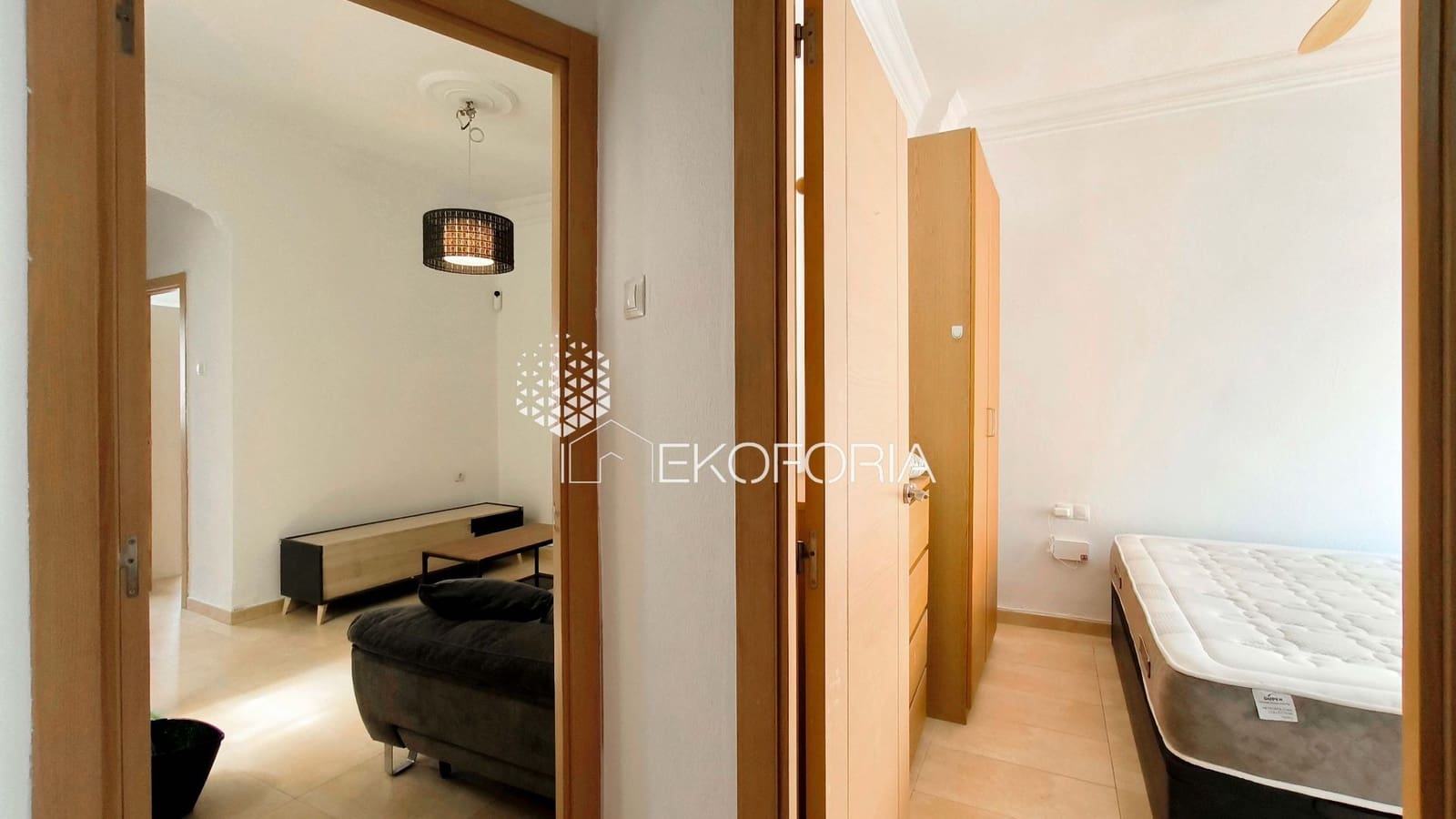 2 makuuhuone Kattohuoneisto vuokrattavana paikassa Valencia kaupunki - 1 250 € (Ref: 9979429)