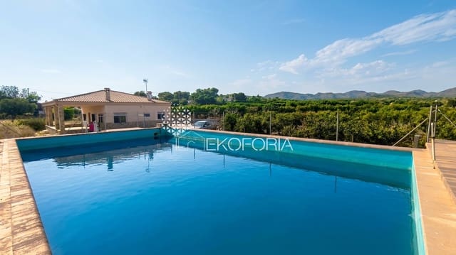 4 slaapkamer Villa te koop in Náquera met zwembad garage - € 295.000 (Ref: 9990215)