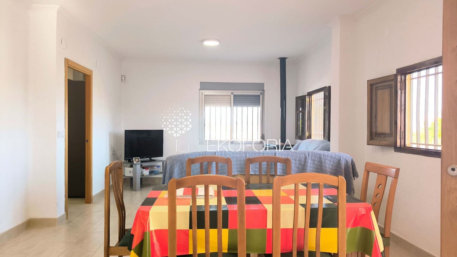 4 slaapkamer Villa te koop in Naquera met zwembad garage - € 295.000 (Ref: 9990215)