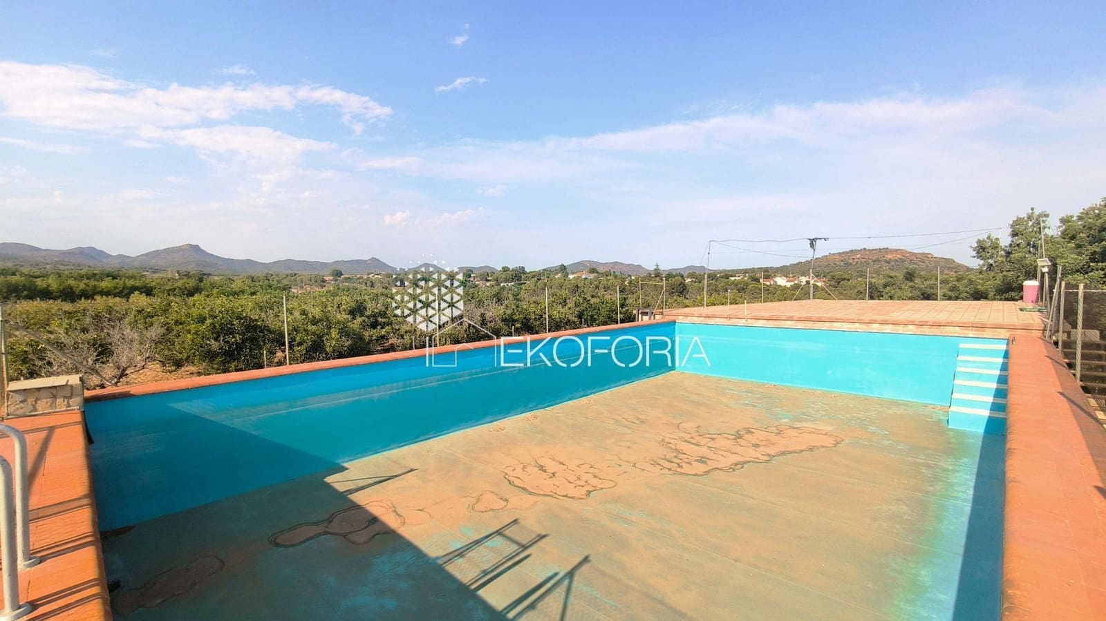 4 slaapkamer Villa te koop in Naquera met zwembad garage - € 295.000 (Ref: 9990215)