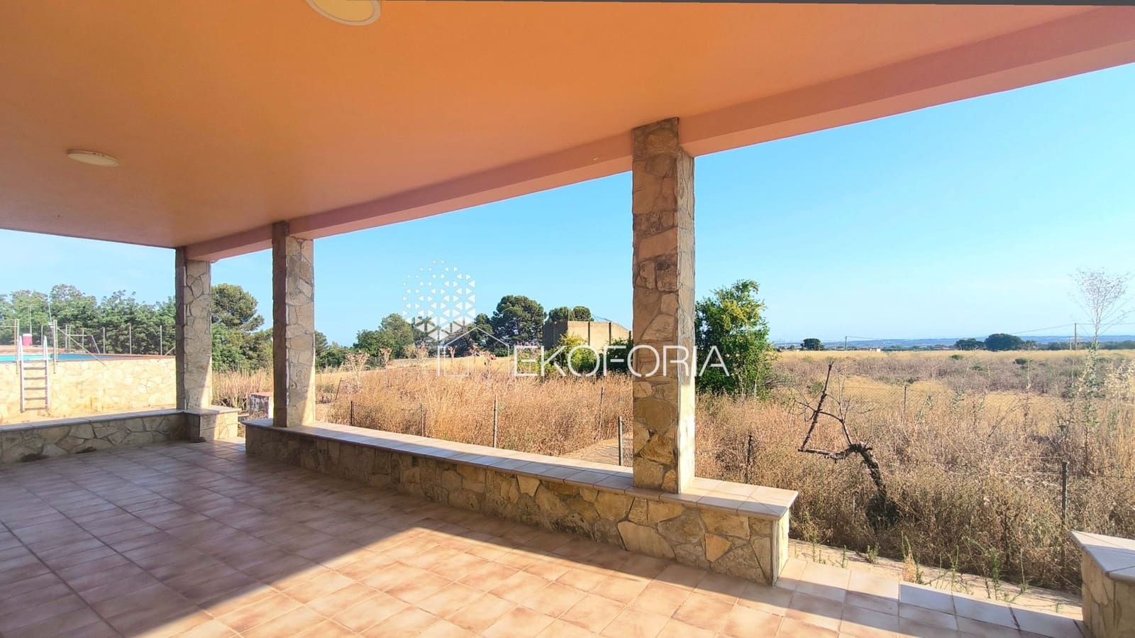 4 slaapkamer Villa te koop in Naquera met zwembad garage - € 295.000 (Ref: 9990215)