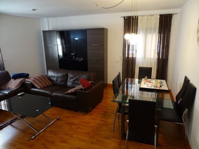 2 slaapkamer Flat te huur in Santiago El Mayor, Murcia stad met garage - € 800 (Ref: 10059203)