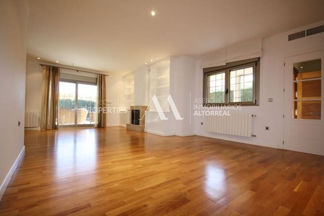 Chalet de 6 habitaciones en Altorreal, Molina de Segura en alquiler con piscina garaje - 1.700 € (Ref: 10086251)