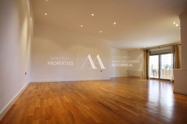 Chalet de 6 habitaciones en Altorreal, Molina de Segura en alquiler con piscina garaje - 1.700 € (Ref: 10086251)