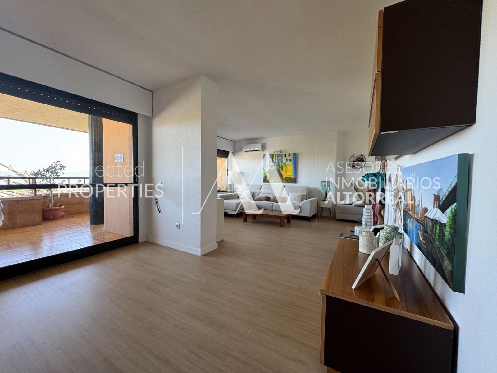 4 Zimmer Penthouse zu vermieten in Altorreal mit Pool Garage - 1.150 € (Ref: 10086253)
