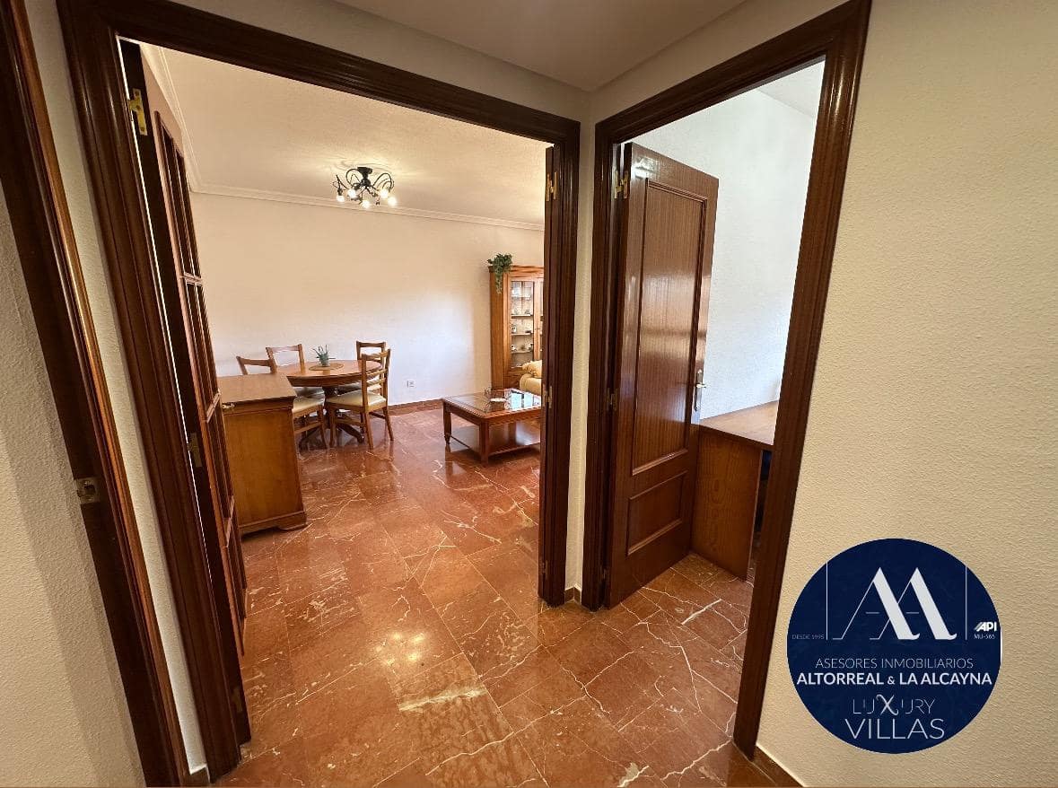 3 bedroom Flat for rent in Murcia city - € 1,000 (Ref: 8715668)