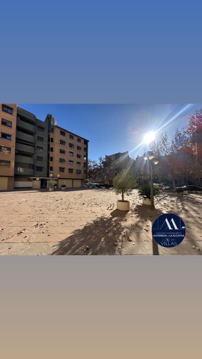 3 bedroom Flat for rent in Murcia city - € 1,000 (Ref: 8715668)
