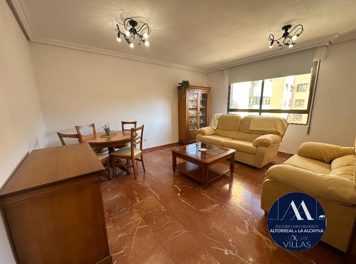 3 bedroom Flat for rent in Murcia city - € 1,000 (Ref: 8715668)