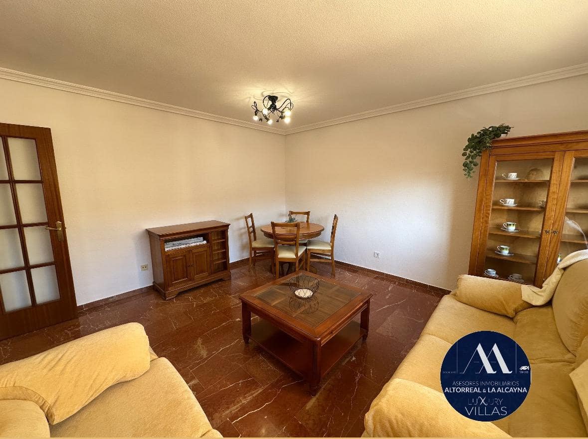 3 bedroom Flat for rent in Murcia city - € 1,000 (Ref: 8715668)