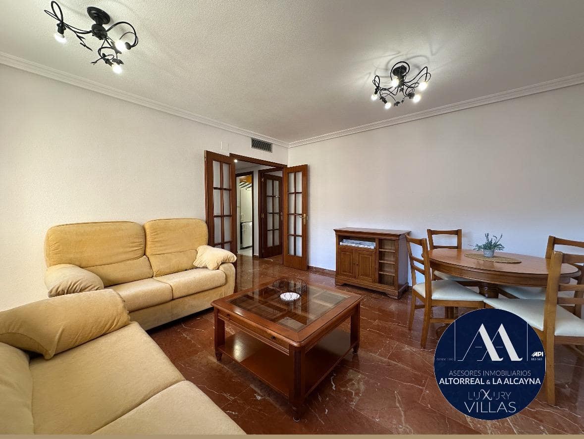 3 bedroom Flat for rent in Murcia city - € 1,000 (Ref: 8715668)