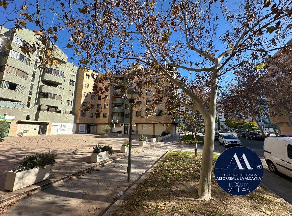 3 bedroom Flat for rent in Murcia city - € 1,000 (Ref: 8715668)