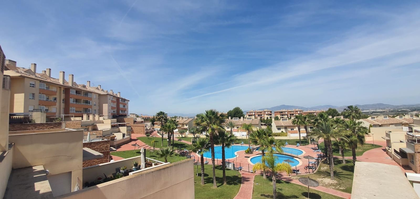 3 soverom Leilighet til salgs i Altorreal med svømmebasseng garasje - € 239 000 (Ref: 8799021)