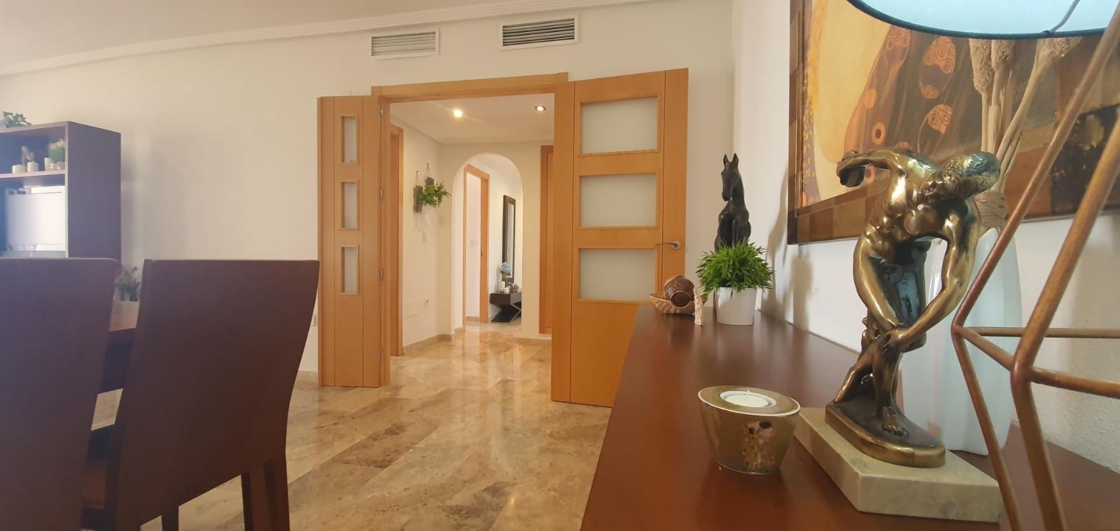 3 soverom Leilighet til salgs i Altorreal med svømmebasseng garasje - € 239 000 (Ref: 8799021)