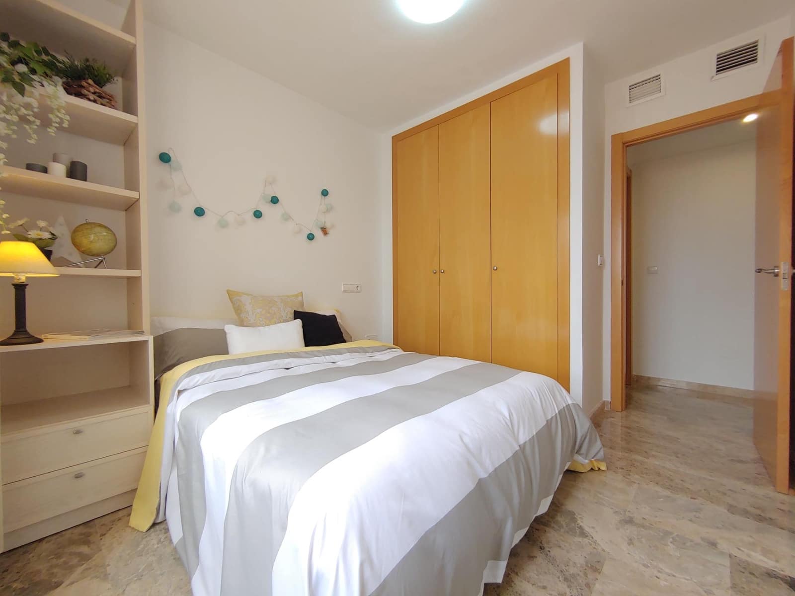 3 soverom Leilighet til salgs i Altorreal med svømmebasseng garasje - € 239 000 (Ref: 8799021)