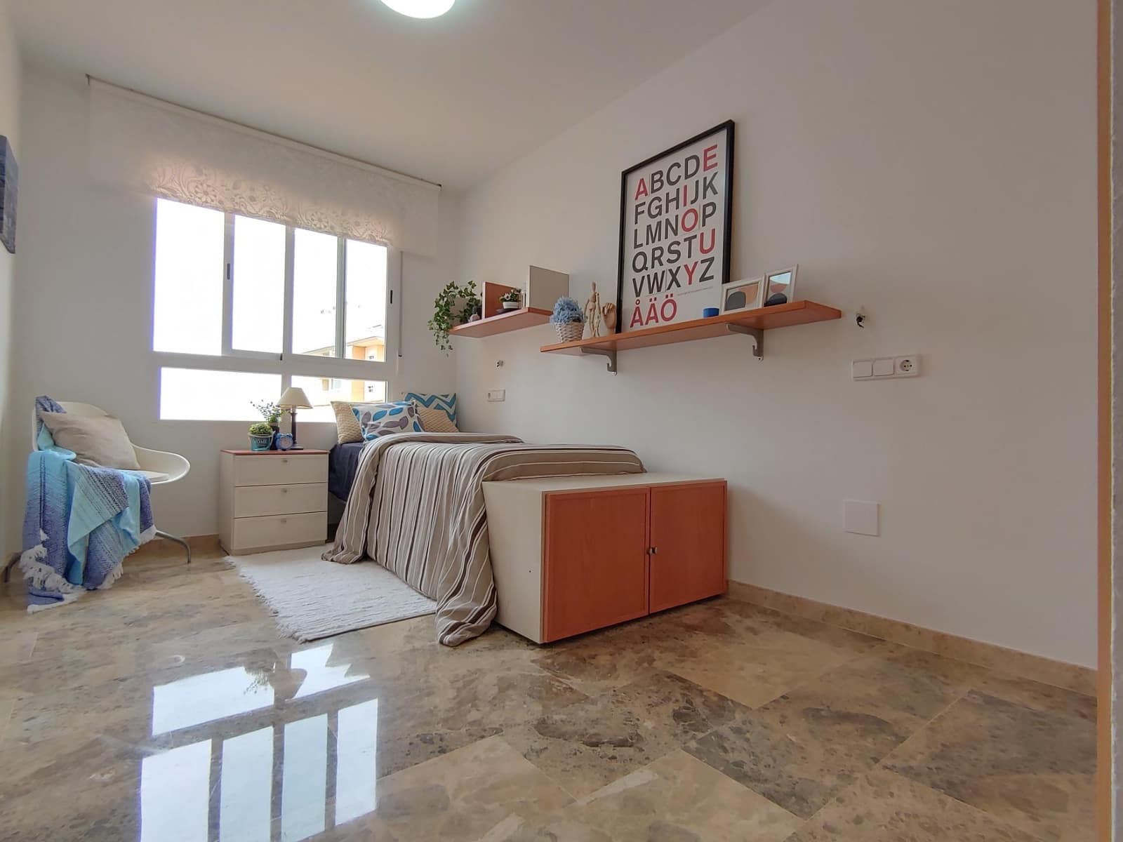 3 soverom Leilighet til salgs i Altorreal med svømmebasseng garasje - € 239 000 (Ref: 8799021)