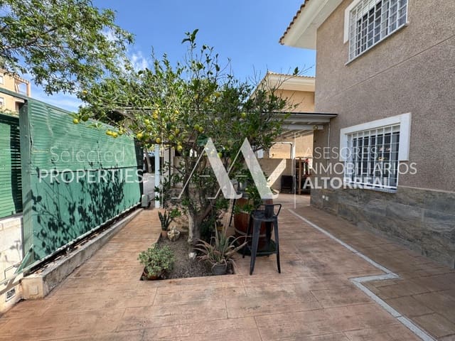 4 makuuhuone Paritalo myytävänä paikassa Molina de Segura mukana uima-altaan 
autotalli - 279 000 € (Ref: 9051061)