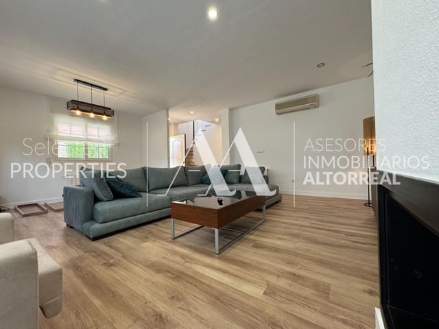 Pareado de 4 habitaciones en Altorreal, Molina de Segura en venta con piscina garaje - 357.000 € (Ref: 9057621)