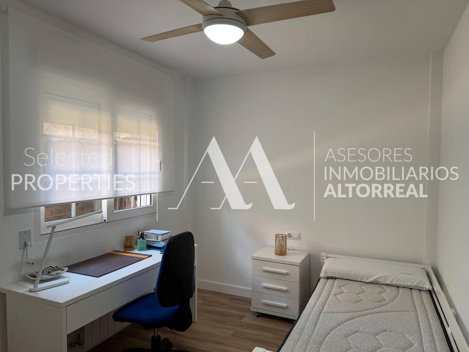 4 bedroom Semi-detached Villa for sale in Altorreal with pool garage - € 357,000 (Ref: 9057621)