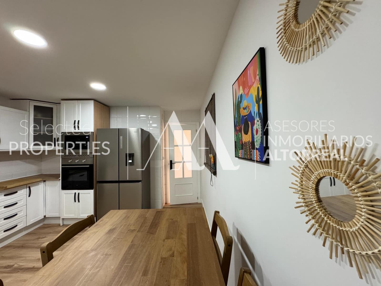 4 bedroom Semi-detached Villa for sale in Altorreal with pool garage - € 357,000 (Ref: 9057621)