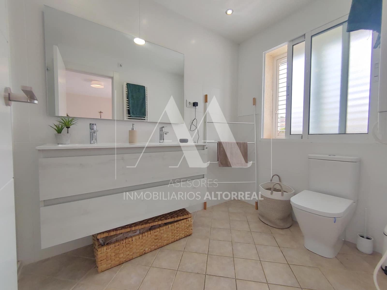 5 soveværelse Villa til salg i Altorreal med swimmingpool - € 420.000 (Ref: 9217426)