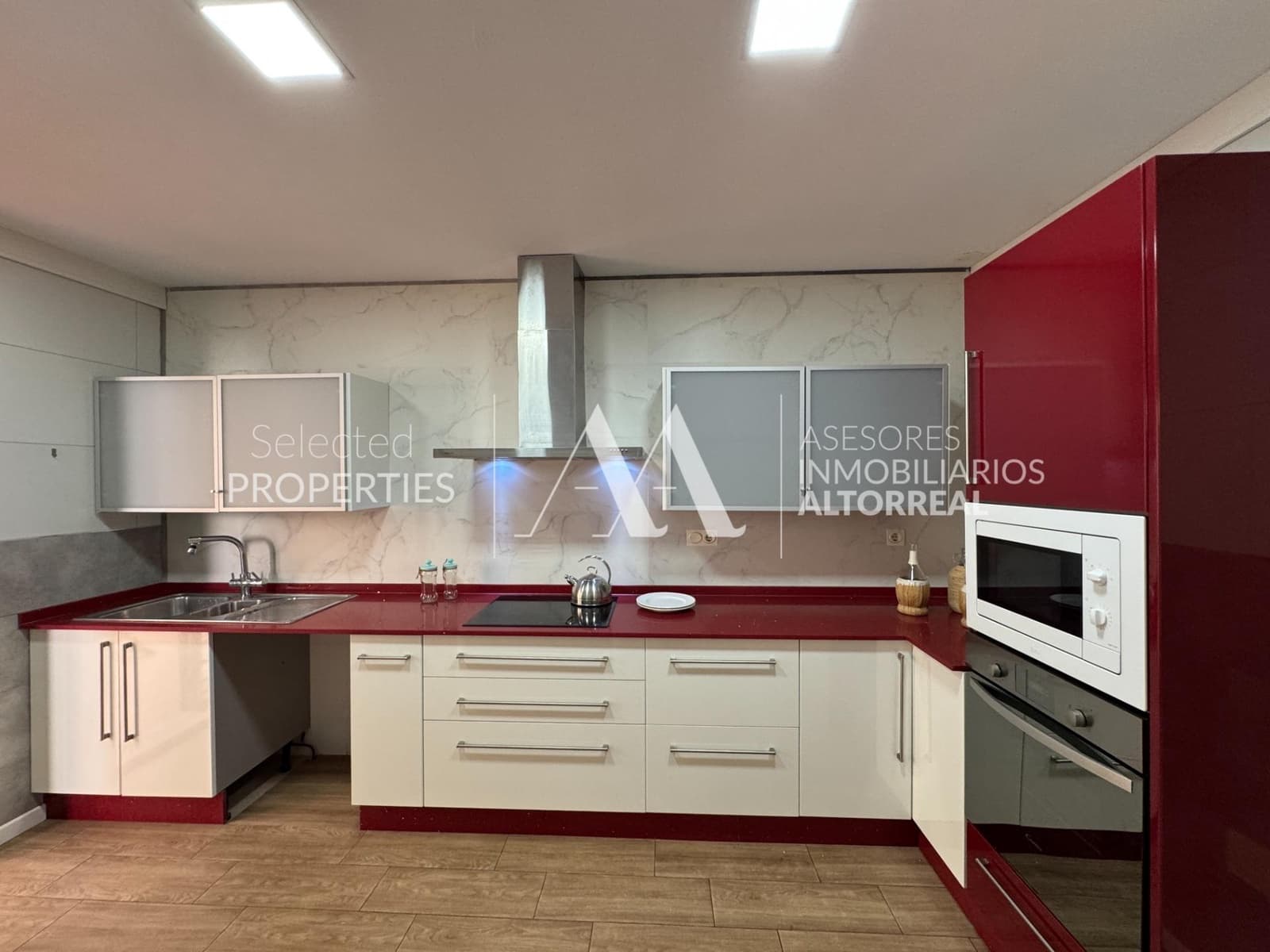 4 soverom Rekkehus til salgs i Altorreal med svømmebasseng garasje - € 275 000 (Ref: 9217427)