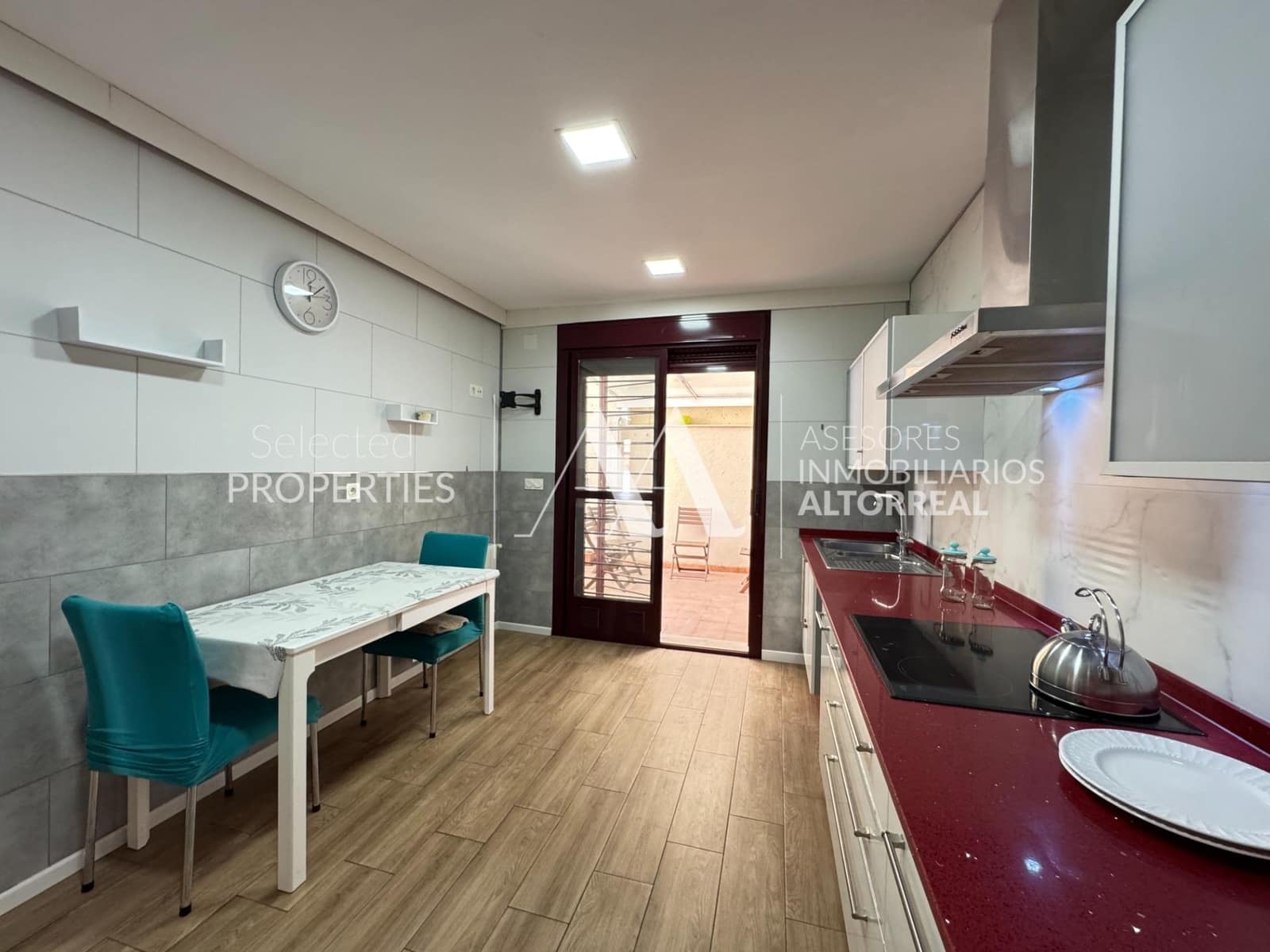 4 soverom Rekkehus til salgs i Altorreal med svømmebasseng garasje - € 275 000 (Ref: 9217427)