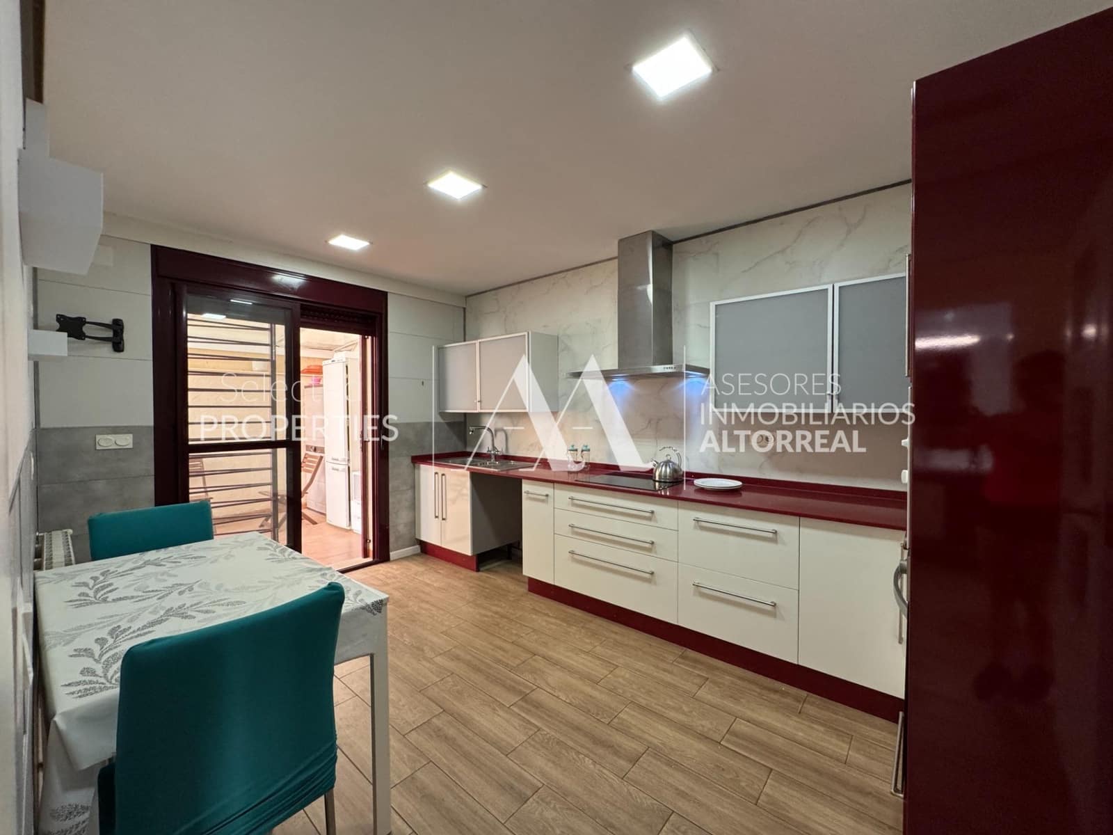 4 soverom Rekkehus til salgs i Altorreal med svømmebasseng garasje - € 275 000 (Ref: 9217427)