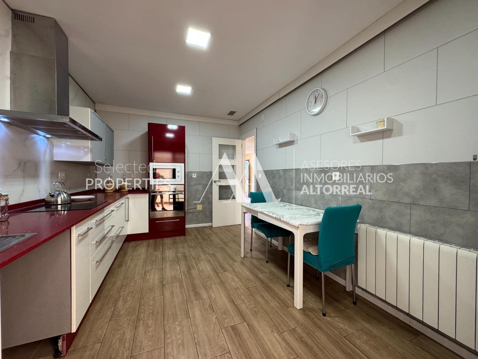 4 soverom Rekkehus til salgs i Altorreal med svømmebasseng garasje - € 275 000 (Ref: 9217427)